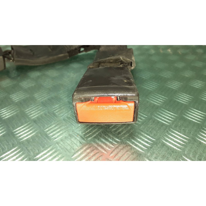 Recambio de enganche cinturon trasero derecho para opel mokka x design line start/stop referencia OEM IAM 42615068 42615068 
