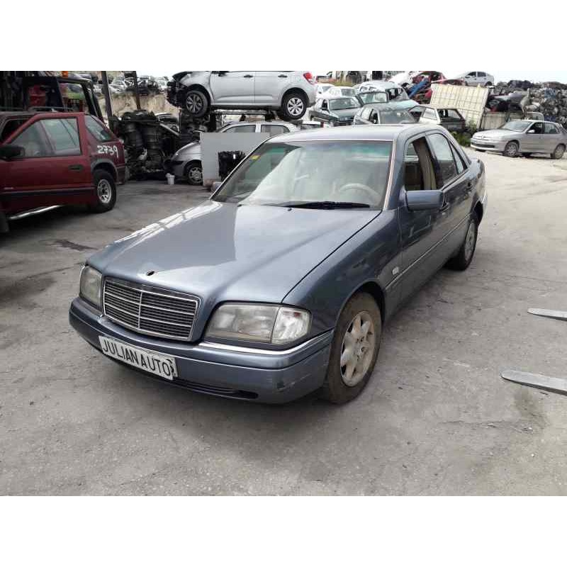 mercedes-benz clase c (w202) berlina del año 1993