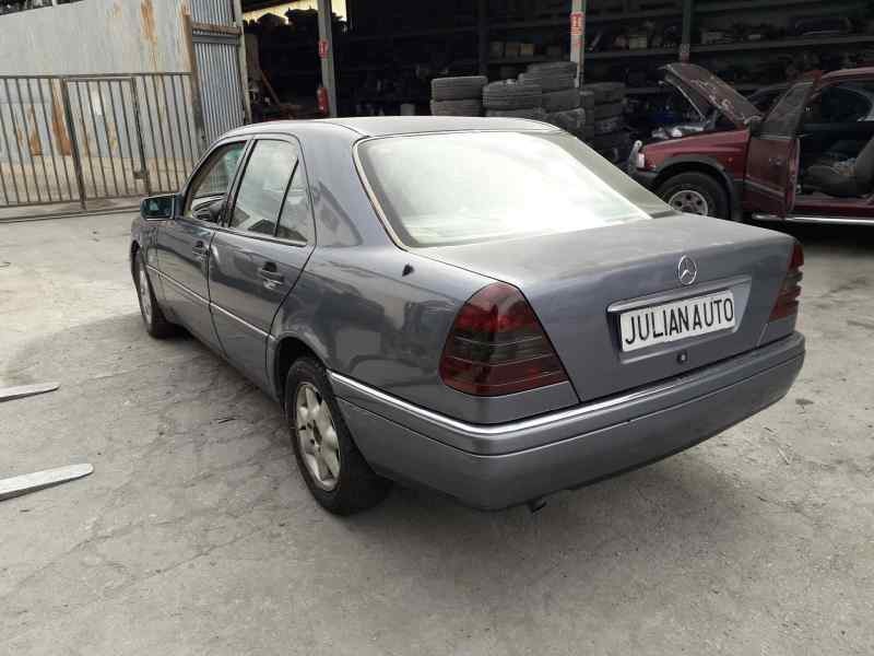mercedes-benz clase c (w202) berlina del año 1993