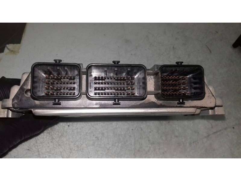 Recambio de centralita motor uce para peugeot 307 berlina (s2) xs referencia OEM IAM 9662213180 9663510580 KIT - BOSCH