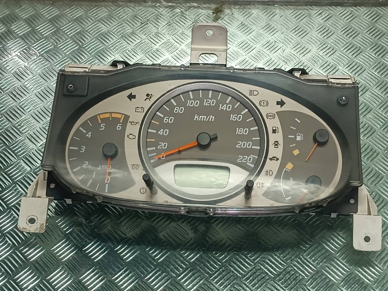 Recambio de cuadro instrumentos para nissan almera tino (v10m) básico referencia OEM IAM BU071 3108255 