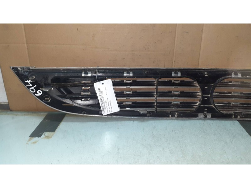 Recambio de rejilla delantera para bmw mini (r50,r53) cooper referencia OEM IAM 1490374 5113 1490375