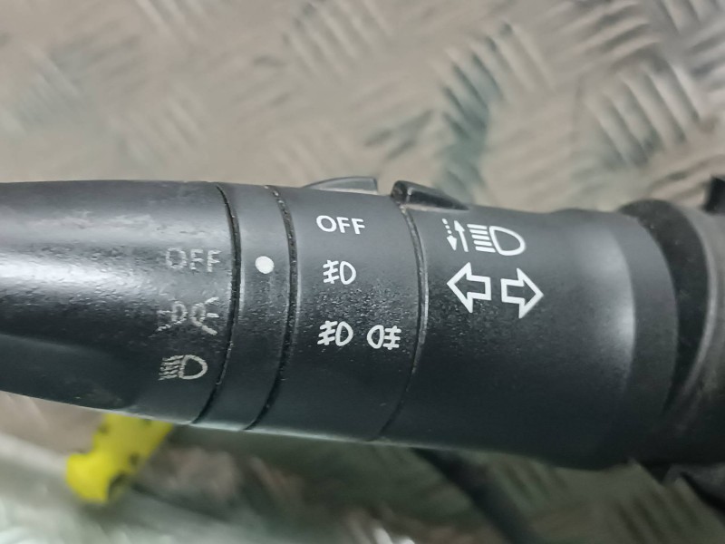 Recambio de mando luces para nissan almera tino (v10m) básico referencia OEM IAM 25540AV500 25560BM565 25260AV765