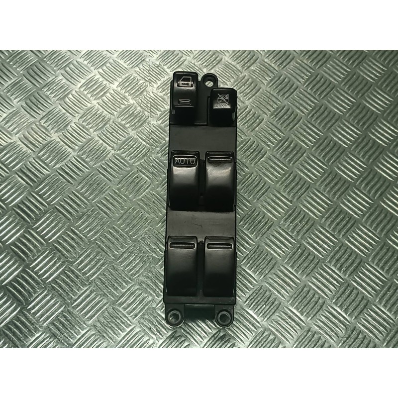 Recambio de mando elevalunas delantero izquierdo para nissan almera tino (v10m) básico referencia OEM IAM   CONECTOR 15 PINES