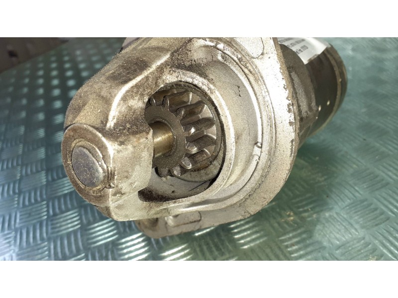 Recambio de motor arranque para opel astra h berlina cosmo referencia OEM IAM 815129 S34780 REMY