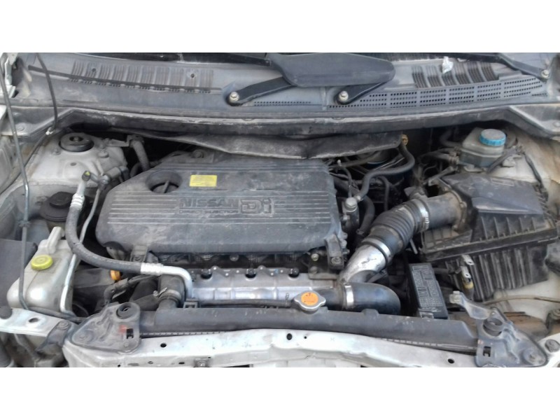 nissan almera tino (v10m) del año 2003