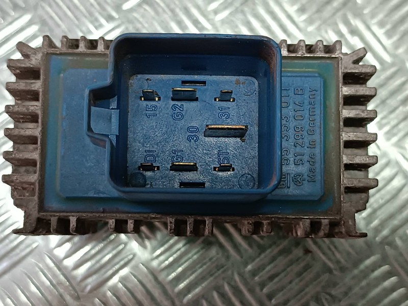 Recambio de caja precalentamiento para opel zafira a blue line referencia OEM IAM 55353011 51299014B CONECTOR 7 PINES