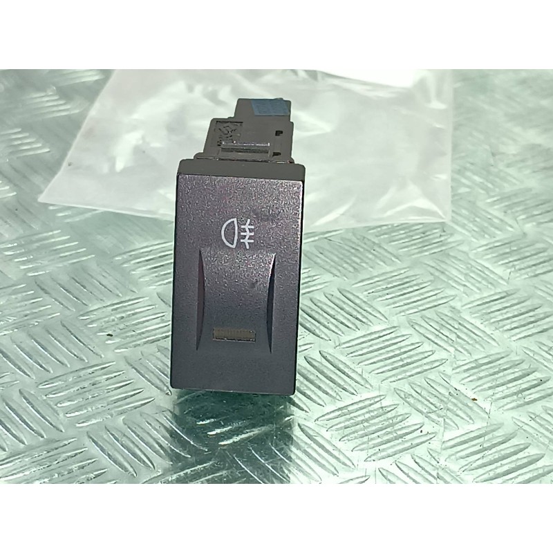 Recambio de interruptor para hyundai coupe (gk) 1.6 fx referencia OEM IAM  CONECTOR 6 PINES ANTINIEBLA