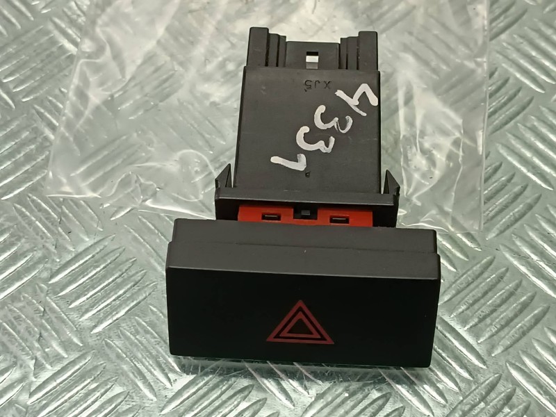 Recambio de warning para hyundai coupe (gk) 1.6 fx referencia OEM IAM 937902C000  CONECTOR 6 PINES