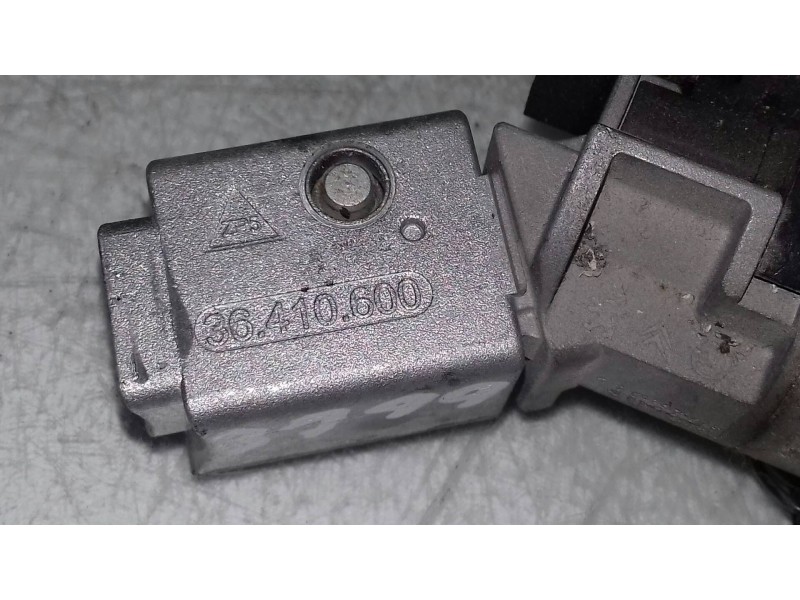 Recambio de centralita motor uce para peugeot 307 berlina (s2) xs referencia OEM IAM 9662213180 9663510580 KIT - BOSCH