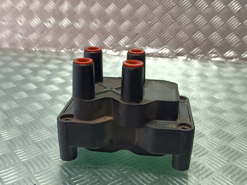 Recambio de bobina encendido para ford fusion (cbk) ambiente referencia OEM IAM 0221503485 CONECTOR 3 PINES FOMOCO