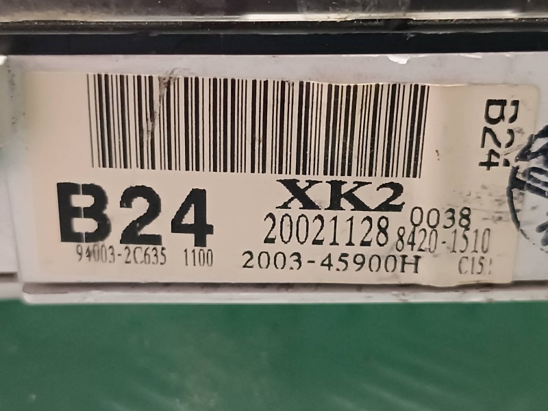 Recambio de cuadro instrumentos para hyundai coupe (gk) 1.6 fx referencia OEM IAM 940032C635 20021128 B24