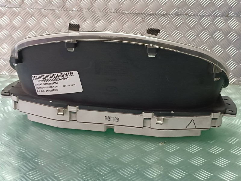 Recambio de cuadro instrumentos para hyundai coupe (gk) 1.6 fx referencia OEM IAM 940032C635 20021128 B24