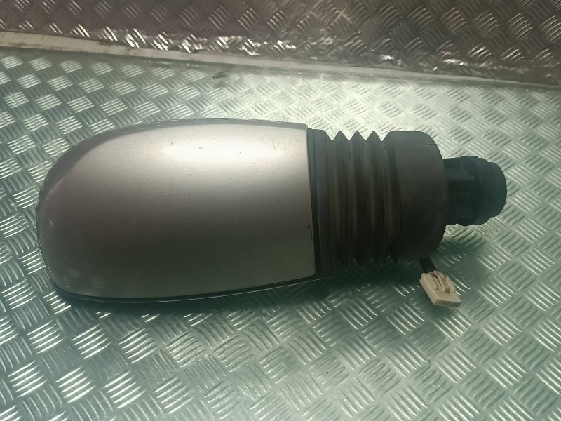 Recambio de retrovisor izquierdo para fiat punto berlina (188) 1.2 8v active referencia OEM IAM 0157181  ELECTRICO