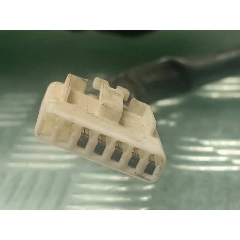 Recambio de retrovisor izquierdo para fiat punto berlina (188) 1.2 8v active referencia OEM IAM 0157181  ELECTRICO