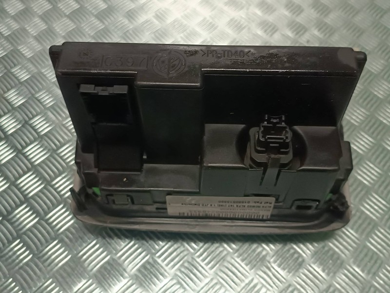 Recambio de mando climatizador para alfa romeo 147 (190) 1.9 jtd distinctive referencia OEM IAM 01560513690 C397 