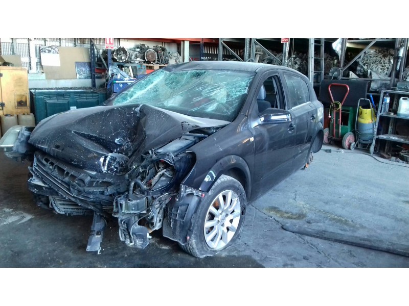 opel astra h berlina del año 2007