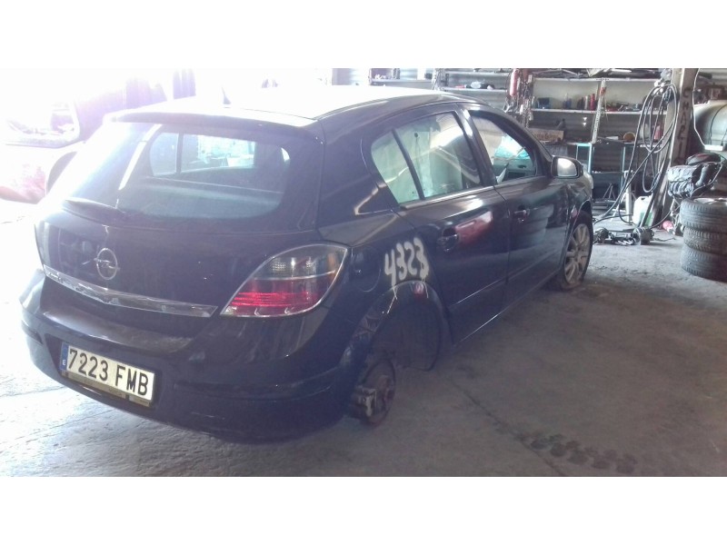 opel astra h berlina del año 2007