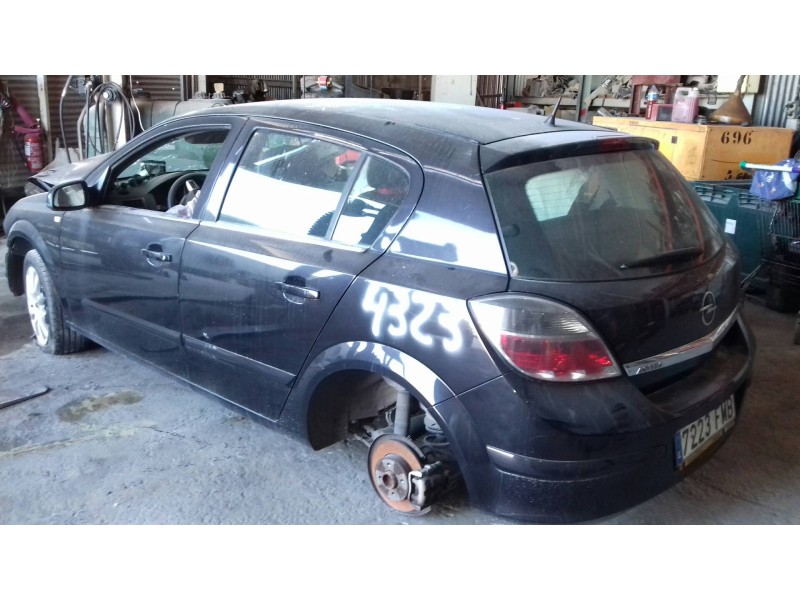 opel astra h berlina del año 2007