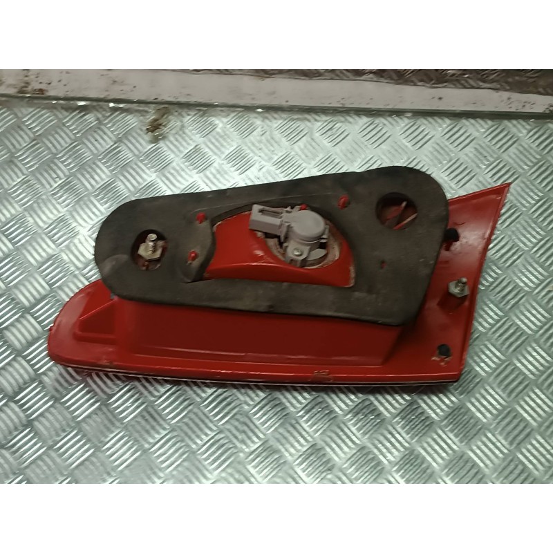 Recambio de piloto trasero izquierdo interior para alfa romeo 147 (190) 1.6 ts 105 sport referencia OEM IAM 60693792  
