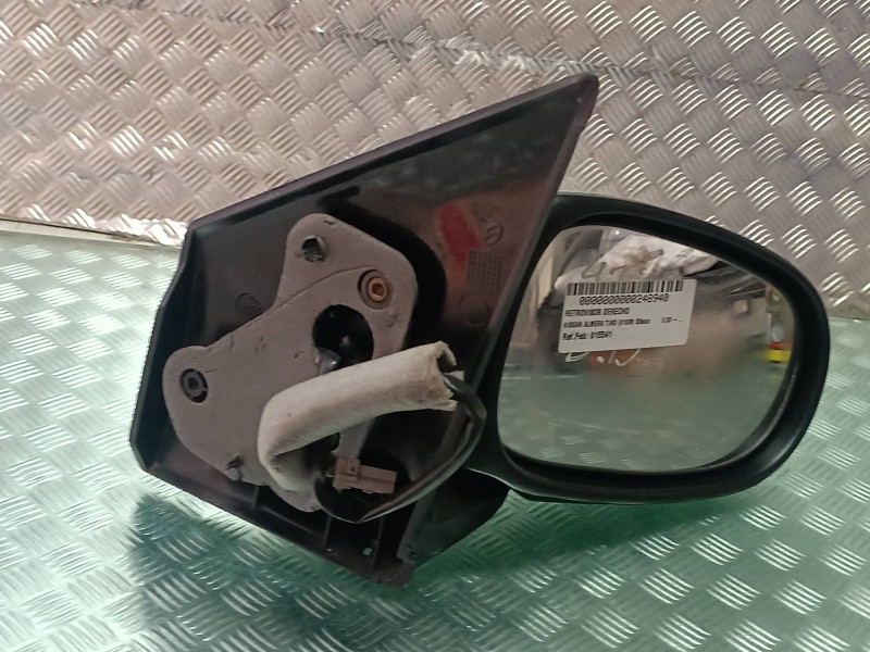 Recambio de retrovisor derecho para nissan almera tino (v10m) básico referencia OEM IAM 015541  ELECTRICO