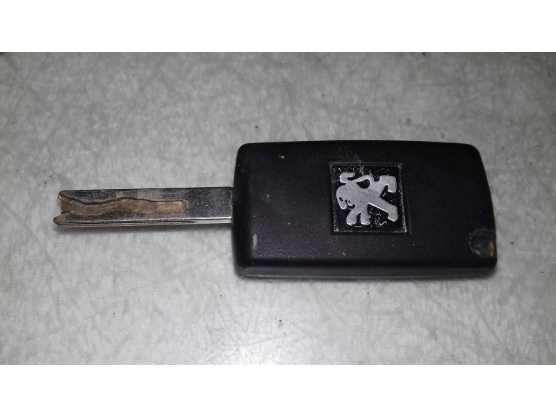 Recambio de centralita motor uce para peugeot 307 berlina (s2) xs referencia OEM IAM 9662213180 9663510580 KIT - BOSCH