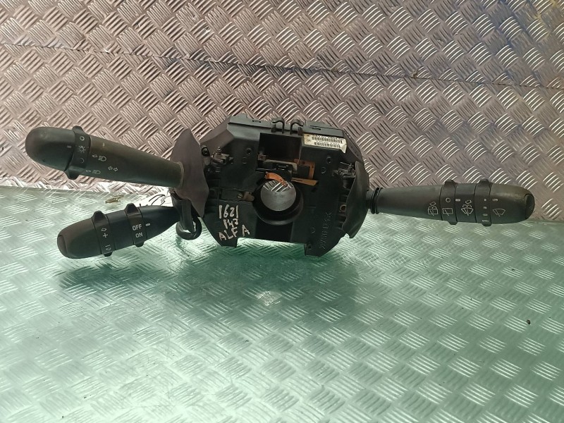 Recambio de mando luces para alfa romeo 147 (190) 1.9 jtd distinctive referencia OEM IAM 08301450450 735293302 