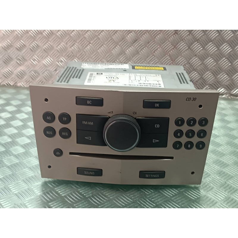 Recambio de sistema audio / radio cd para opel astra h berlina cosmo referencia OEM IAM 344183129 13251050 DELPHI GRUNDIG