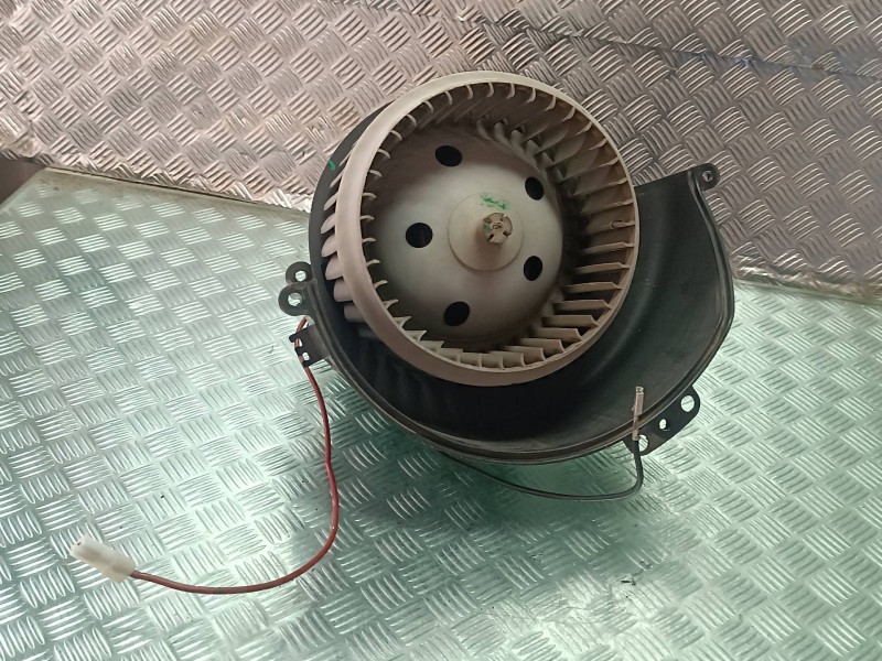 Recambio de ventilador calefaccion para opel astra h berlina cosmo referencia OEM IAM 52407543 LO73A30LHP 885601156