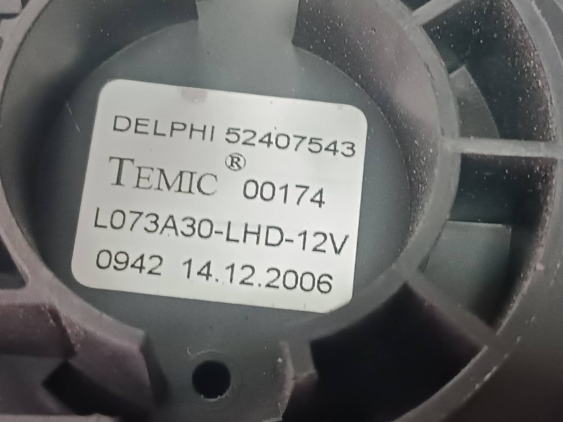 Recambio de ventilador calefaccion para opel astra h berlina cosmo referencia OEM IAM 52407543 LO73A30LHP 885601156