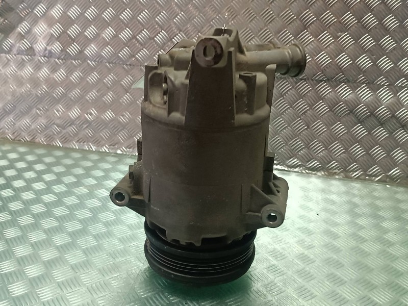 Recambio de compresor aire acondicionado para opel astra h berlina cosmo referencia OEM IAM 13124750 383601234 DELPHI