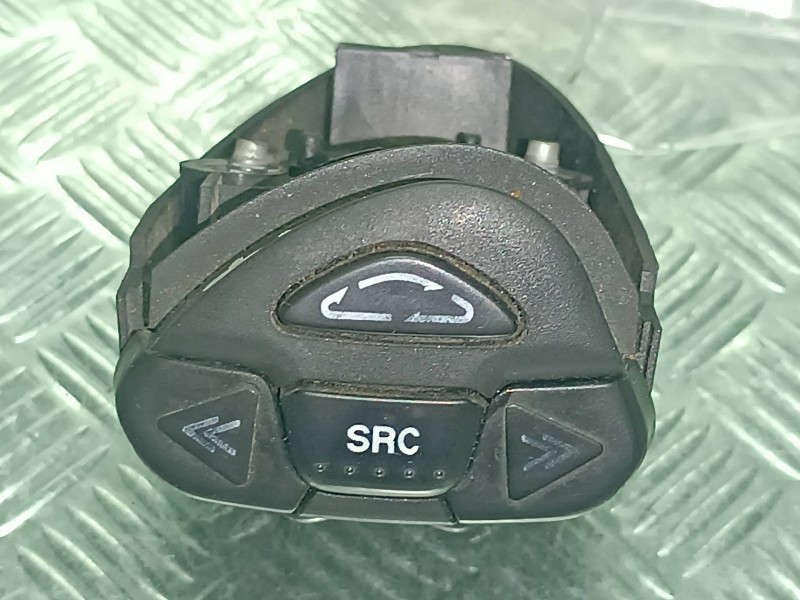 Recambio de mando multifuncion para nissan almera tino (v10m) básico referencia OEM IAM 081102  CONECTOR 3 PINES