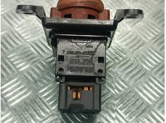 Recambio de warning para nissan almera tino (v10m) básico referencia OEM IAM 06016  CONECTOR 8 PINES 2