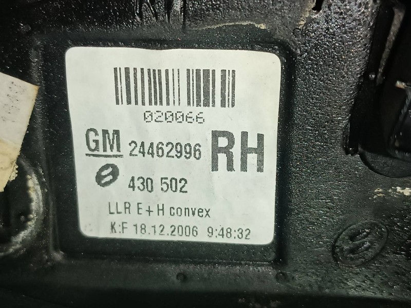 Recambio de retrovisor derecho para opel astra h berlina cosmo referencia OEM IAM 24462996RH 24462996 ELECTRICO