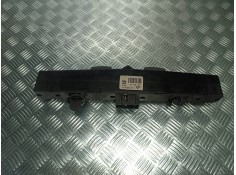 Recambio de warning para opel astra h berlina cosmo referencia OEM IAM 13100105 03758075 CONECTOR 16 PINES 2