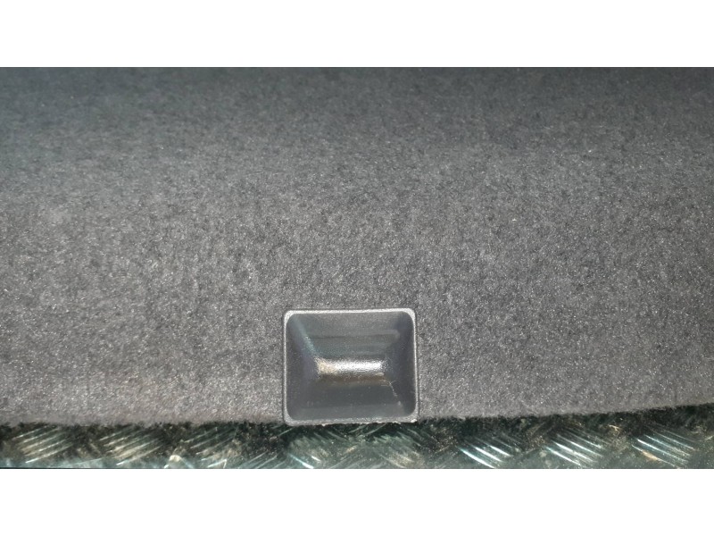 Recambio de bandeja trasera para opel astra h berlina cosmo referencia OEM IAM   