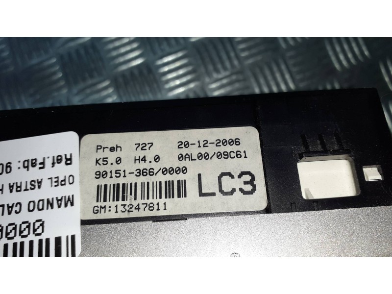 Recambio de mando calefaccion / aire acondicionado para opel astra h berlina cosmo referencia OEM IAM 90151366 LC3 13247811