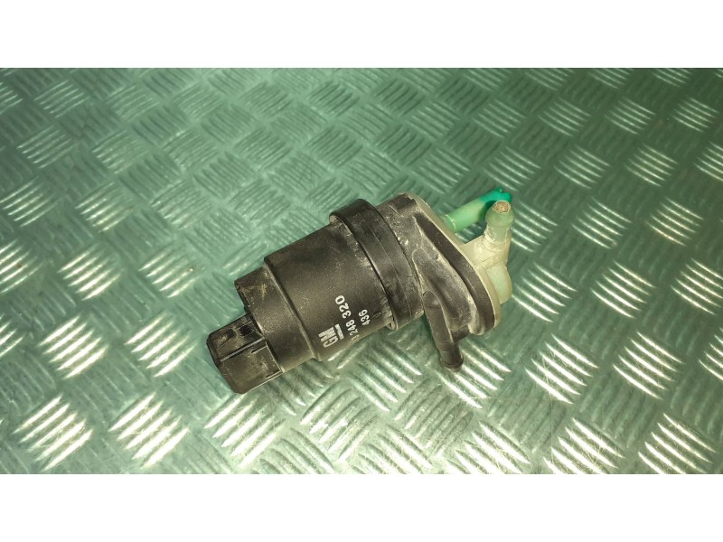 Recambio de bomba limpia para opel astra h berlina cosmo referencia OEM IAM 13248320 2 PINES GM