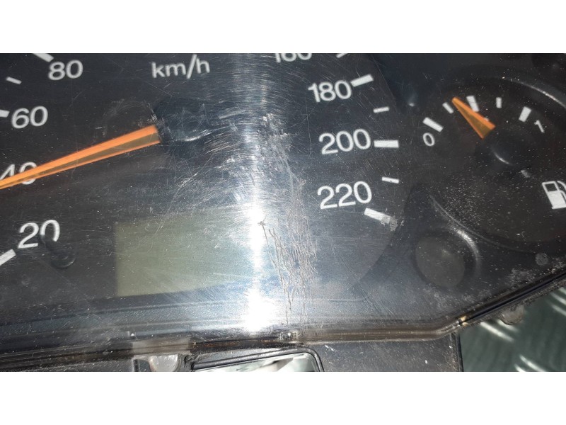 Recambio de cuadro instrumentos para ford focus berlina (cak) ambiente referencia OEM IAM 98AP10841BC  VISTEON