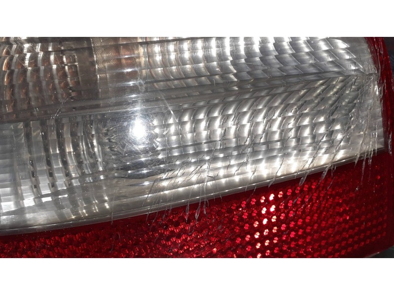 Recambio de piloto trasero izquierdo para audi a3 (8l) 1.9 tdi ambiente referencia OEM IAM 8L0945095B  