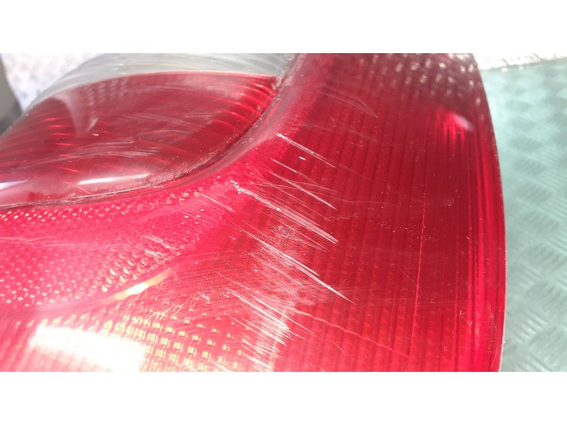 Recambio de piloto trasero derecho para citroen xsara picasso 2.0 hdi referencia OEM IAM 9631563980  