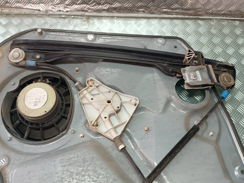 Recambio de elevalunas delantero izquierdo para seat ibiza (6l1) cool referencia OEM IAM 6L4837751CM 6L4837755 ELECTRICO