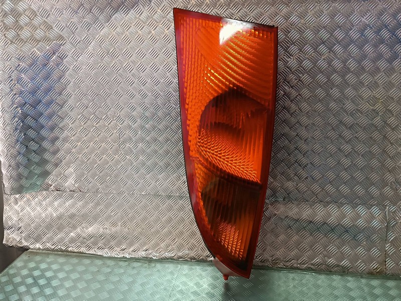 Recambio de piloto trasero izquierdo para ford focus berlina (cak) ambiente referencia OEM IAM ASYXS4X13405  