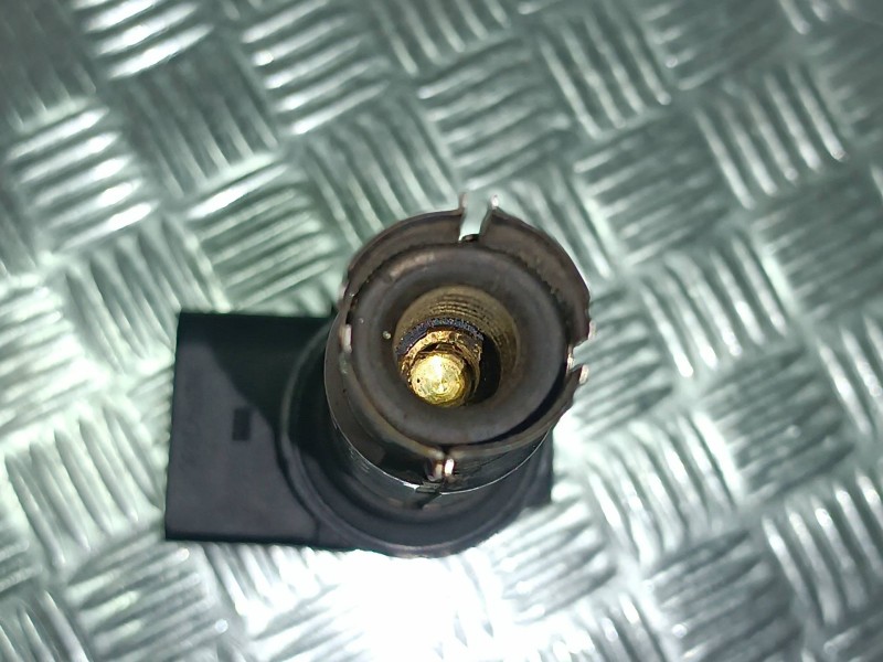 Recambio de bobina encendido para seat ibiza (6l1) cool referencia OEM IAM 245141 CONECTOR 4 PINES VALEO