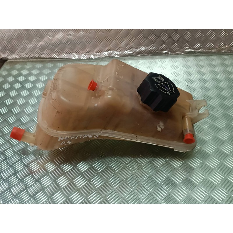 Recambio de deposito expansion para citroen berlingo 1.6 hdi 75 x familiar referencia OEM IAM 072563 A4 