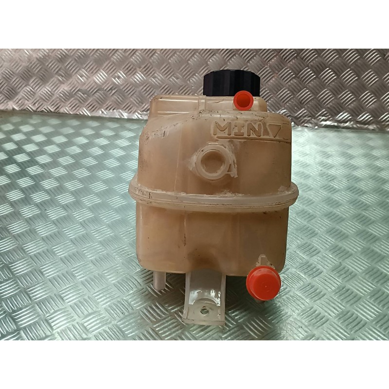 Recambio de deposito expansion para citroen berlingo 1.6 hdi 75 x familiar referencia OEM IAM 072563 A4 