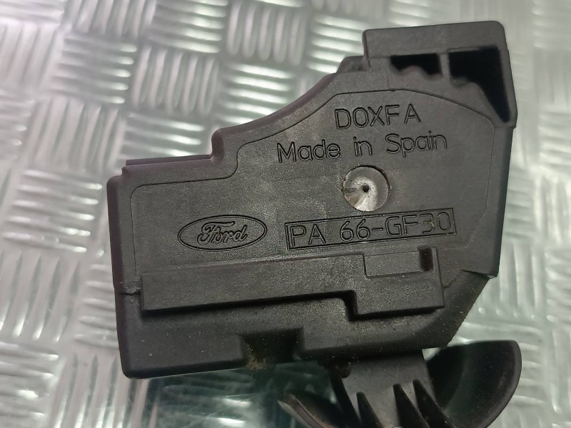 Recambio de mando limpia para ford focus berlina (cak) ambiente referencia OEM IAM PA66GF30  CONECTOR 10 PINES