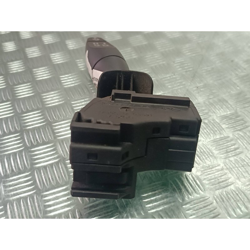 Recambio de mando limpia para ford focus berlina (cak) ambiente referencia OEM IAM PA66GF30  CONECTOR 10 PINES