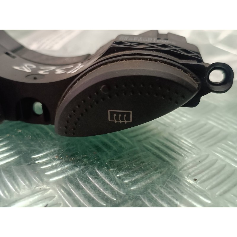 Recambio de mando multifuncion para ford focus berlina (cak) ambiente referencia OEM IAM 98AG19A945BG  CONECTOR 16 PINES