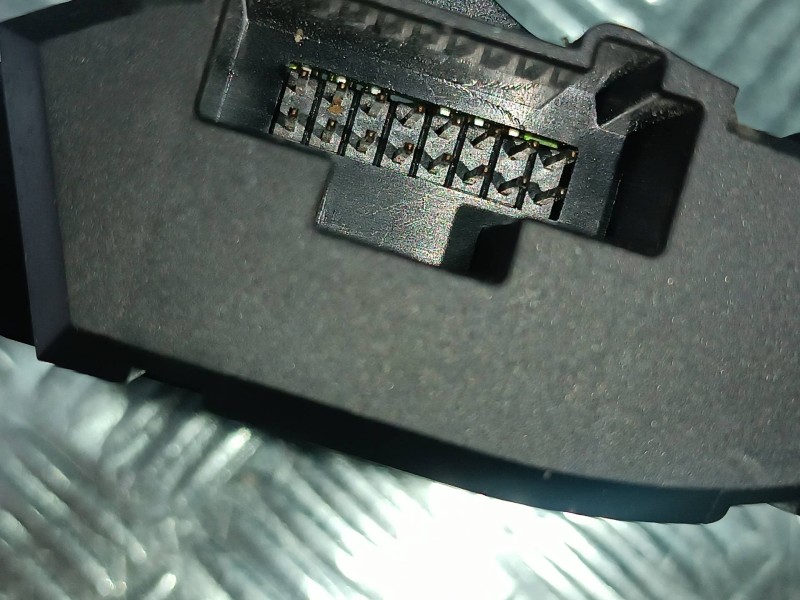 Recambio de mando multifuncion para ford focus berlina (cak) ambiente referencia OEM IAM 98AG19A945BG  CONECTOR 16 PINES